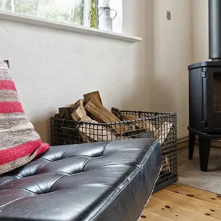 Enjoy The Sunset In Mosely With Private Harpelunde