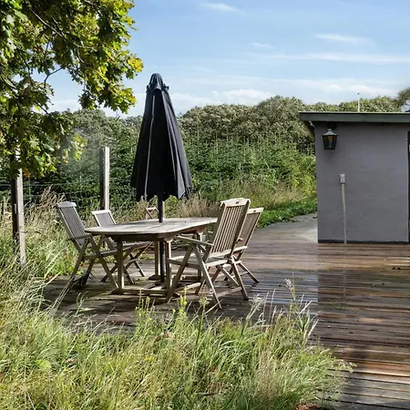 Enjoy The Sunset In Mosely With Private Semesterbostad Harpelunde